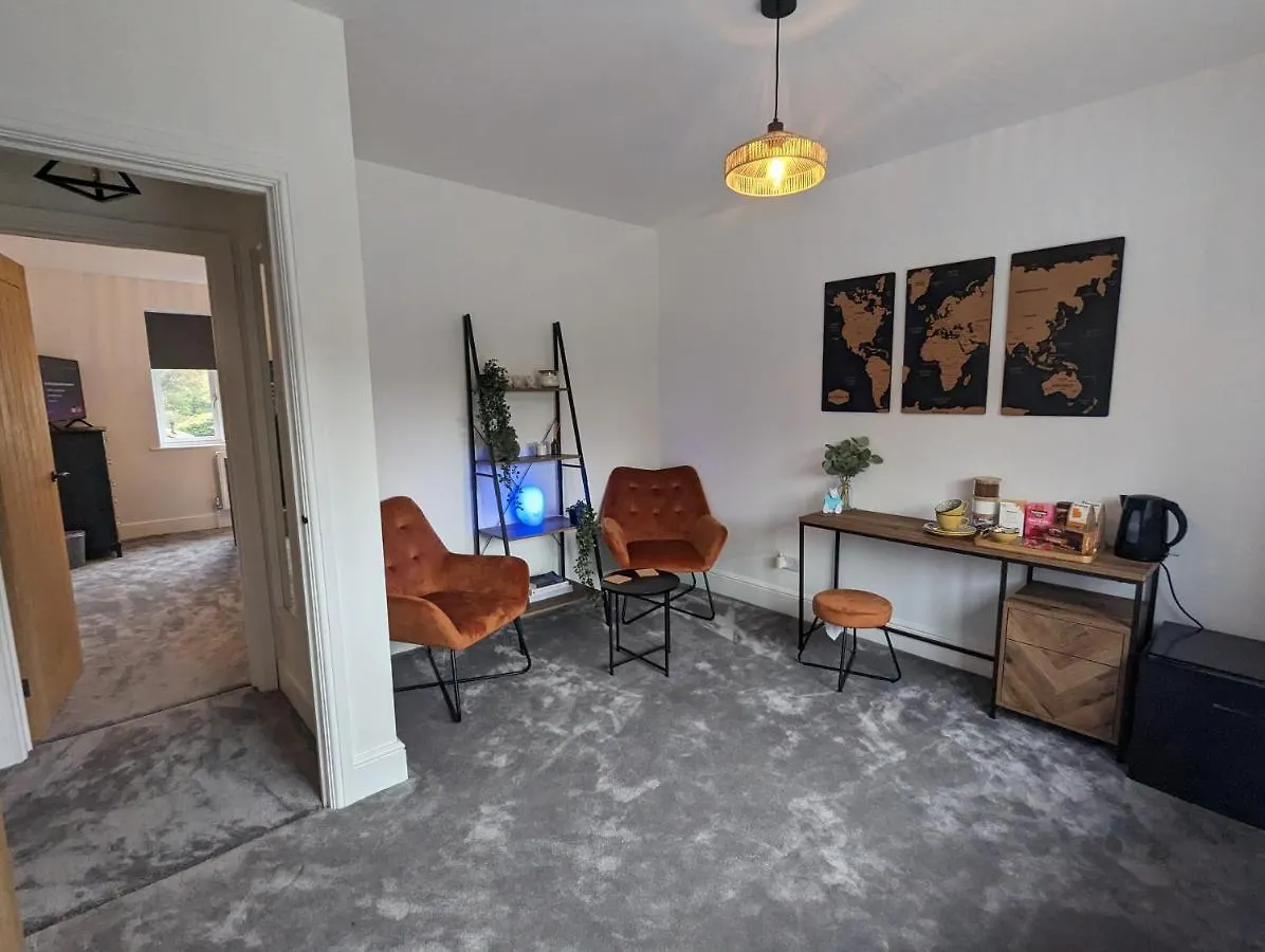2 X Double Rooms - 2 X Free Off Street Parking Spaces Йорк Проживание в семье